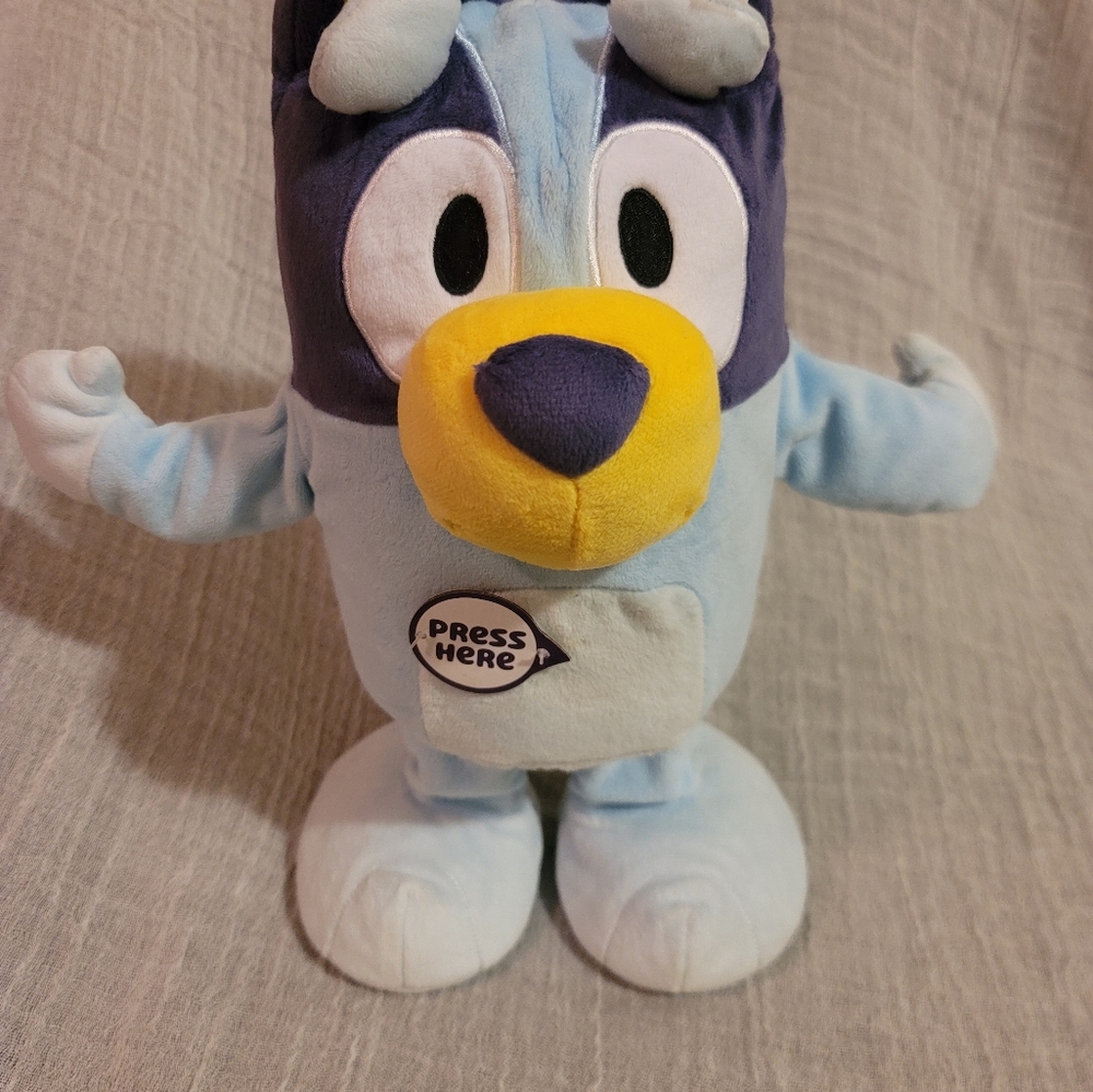 COPY - Bluey, Dance and Play 14 inch Animated Plush with Phrases and Songs like…